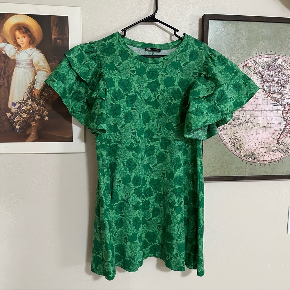 ZARA Large Green Floral Ruffle Sleeve Mini Dress